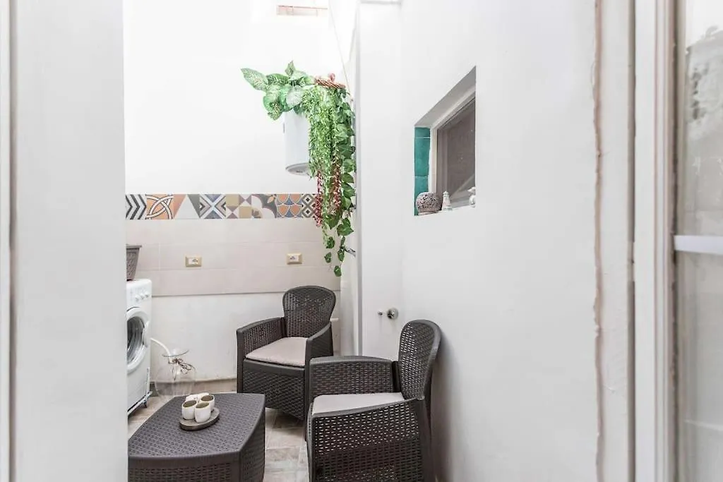 Maison De L'Ange Lecce 0*,